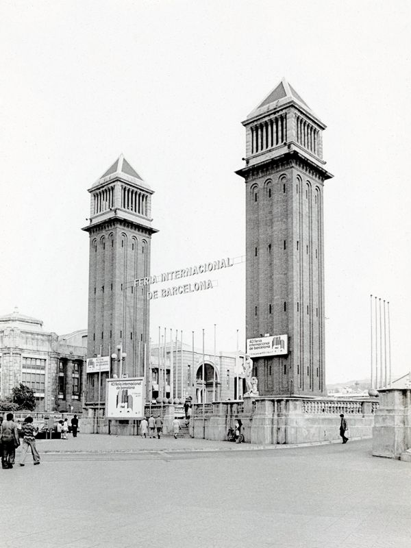 Torres de Acceso al Recinto de la Exposición Internacional de 1929