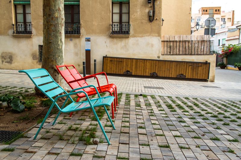 Reurbanització de la Plaça Catalunya i del C. Roger de Flor
