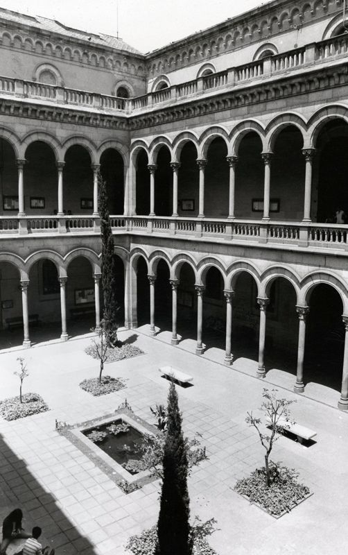 Edificio Histórico de la UB