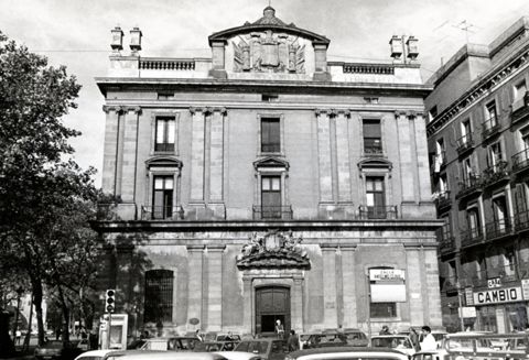 Reforma de l'Antiga Foneria de Canons. Banc de Barcelona