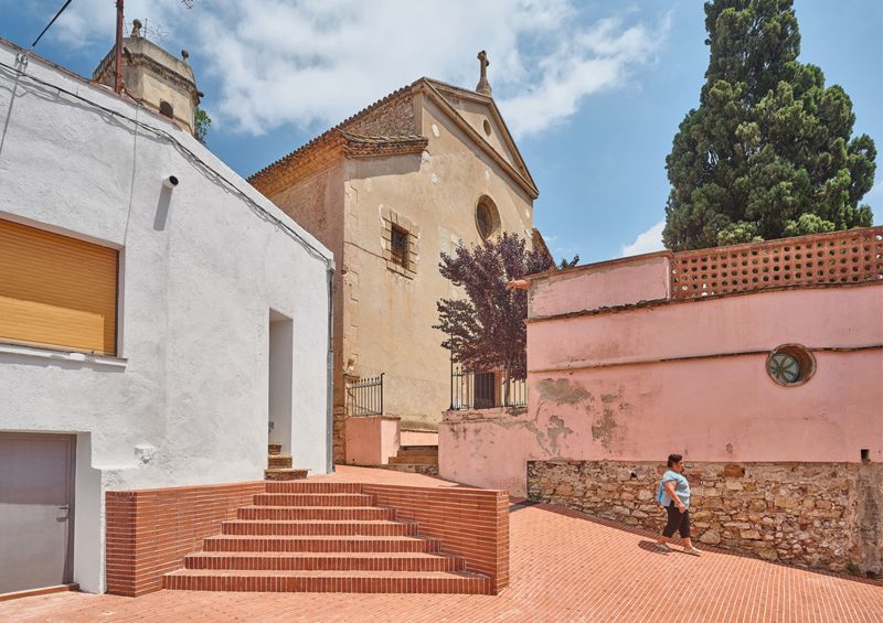 Remodelació de la Plaça de Riells