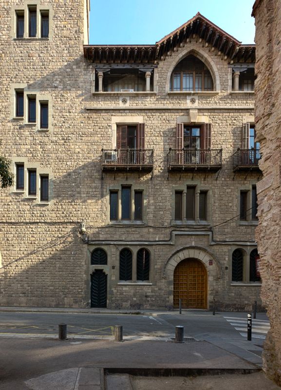 Balmesiana Library