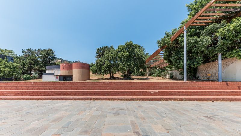 Plaza de Alfonso Comín