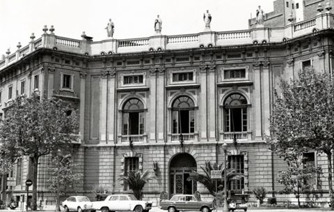 Palauet Casades
