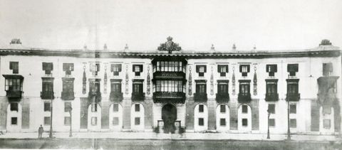 Basílica de la Mercè. Transformació del Convent en Capitania General