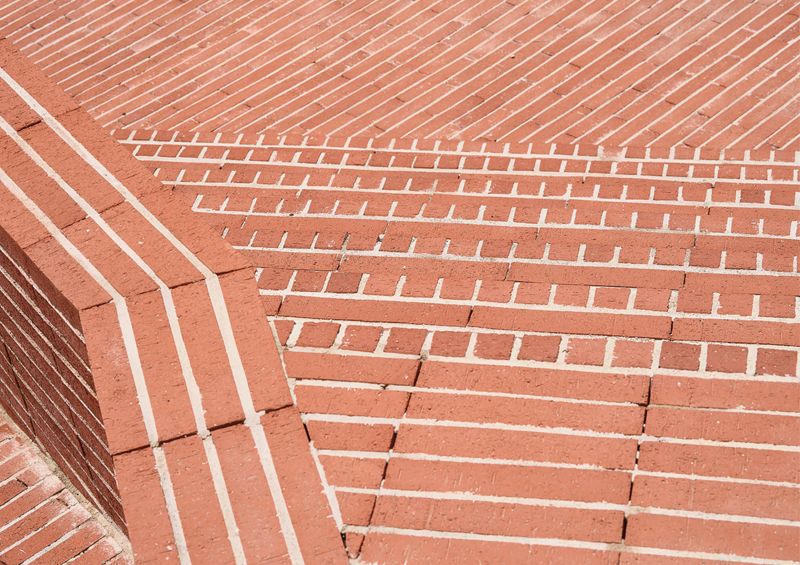 Remodelació de la Plaça de Riells