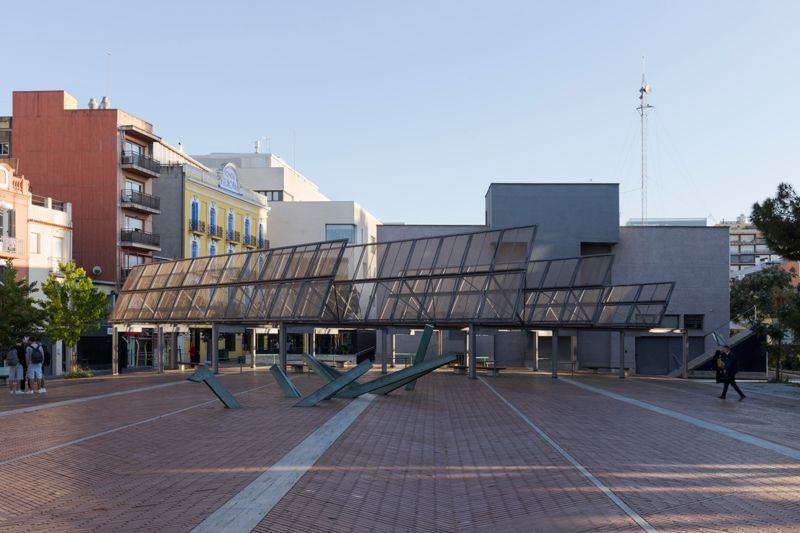 Josep Barangué Square