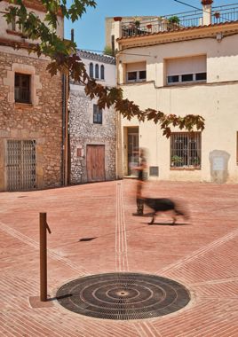 Remodelació de la Plaça de Riells