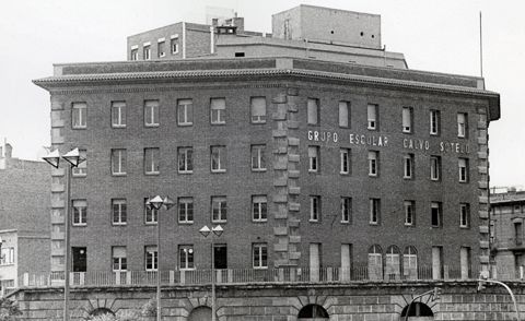 Francesc Macià Cultural Institutes