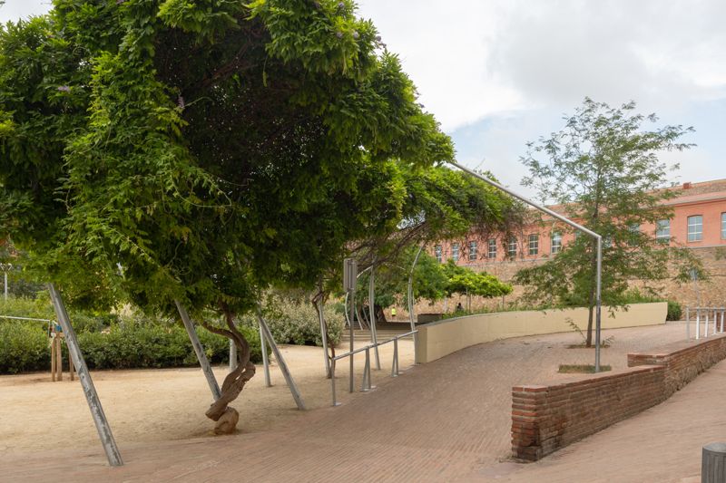 Fabra i Coats Gardens