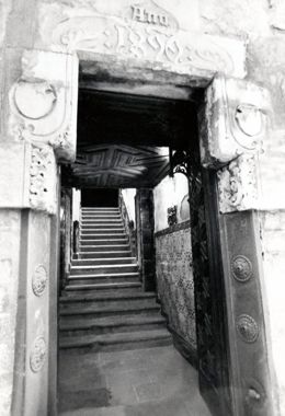 Habitatge al Carrer Sant Domènec del Call 3-5