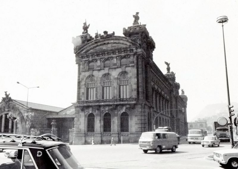 New Customs Building