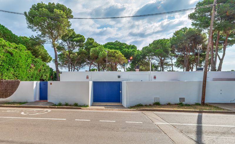 Cases Bessones Josep Pla 12