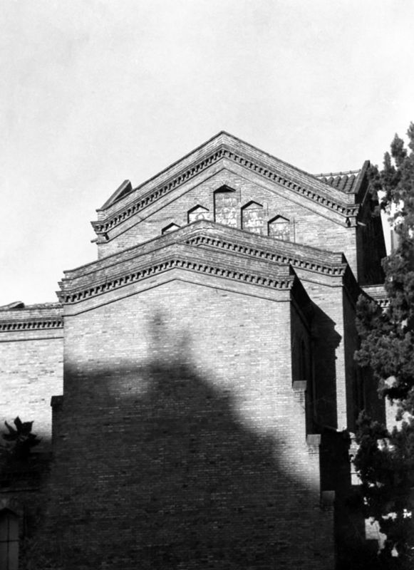 Reforma i Ampliació del Cos d'Accés i Paranimf de l'Escola Industrial de Barcelona