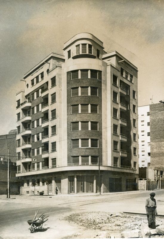 Casa Lluís Jara Urbano