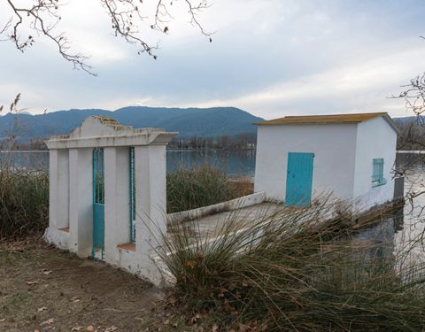 Pesquera Costa (núm. 13)