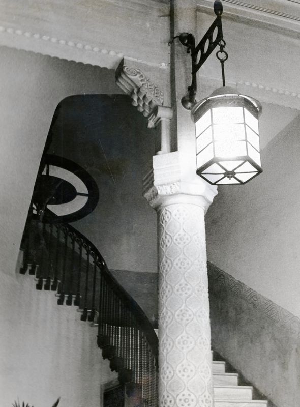 Puig Housing Building