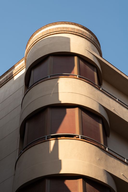 Edifici d'Habitatges Prat de la Riba 14