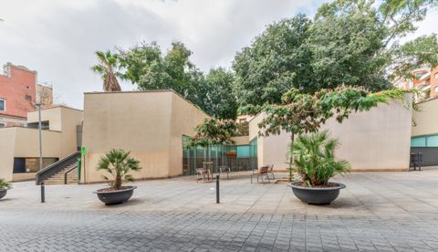 Biblioteca Sant Gervasi - Joan Maragall