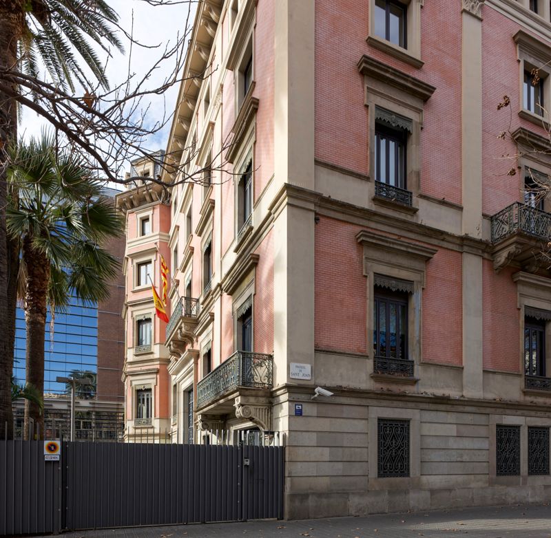 Palau del Marquès de Santa Isabel