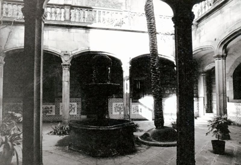 Decoració de l'Arxiu Històric i Obres de Reutilizació i Restauració del Pati
