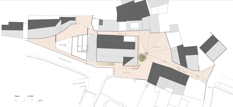 Remodelació de la Plaça de Riells