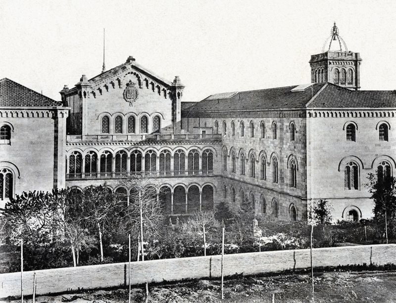 Edificio Histórico de la UB