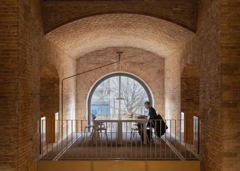 UPF Library in the Water Tower of La Ciutadella Park