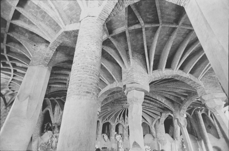 Cripta de la Colonia Güell