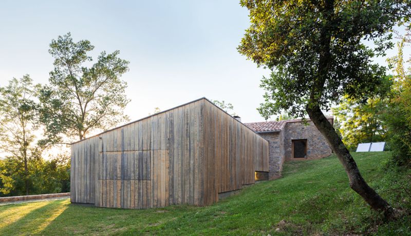 Reconstrucció i Ampliació de la Masia de Can Calau