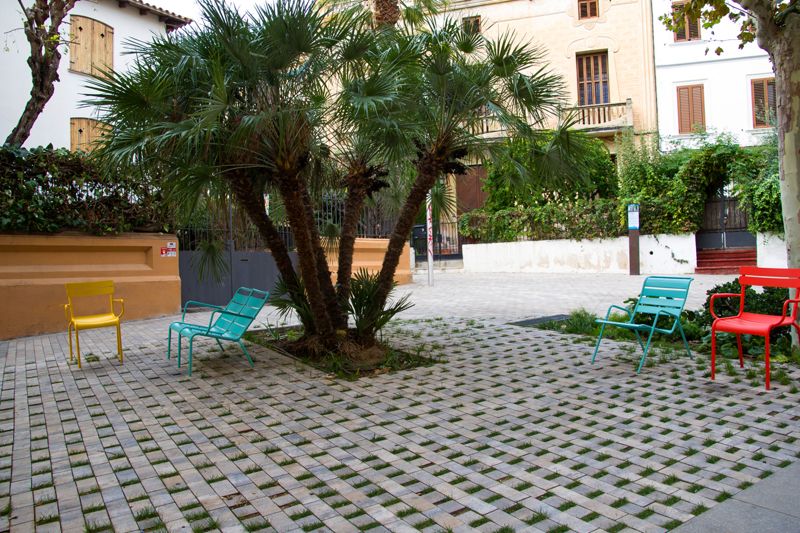 Reurbanització de la Plaça Catalunya i del C. Roger de Flor